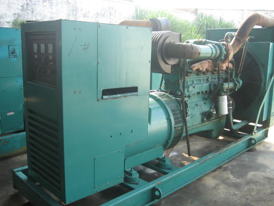 泰来出租发电机-发电机组购买指南都有哪些