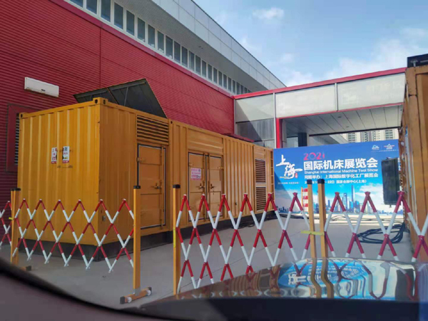 泰来发电车出租-发电机无电压或电压太低怎么办？