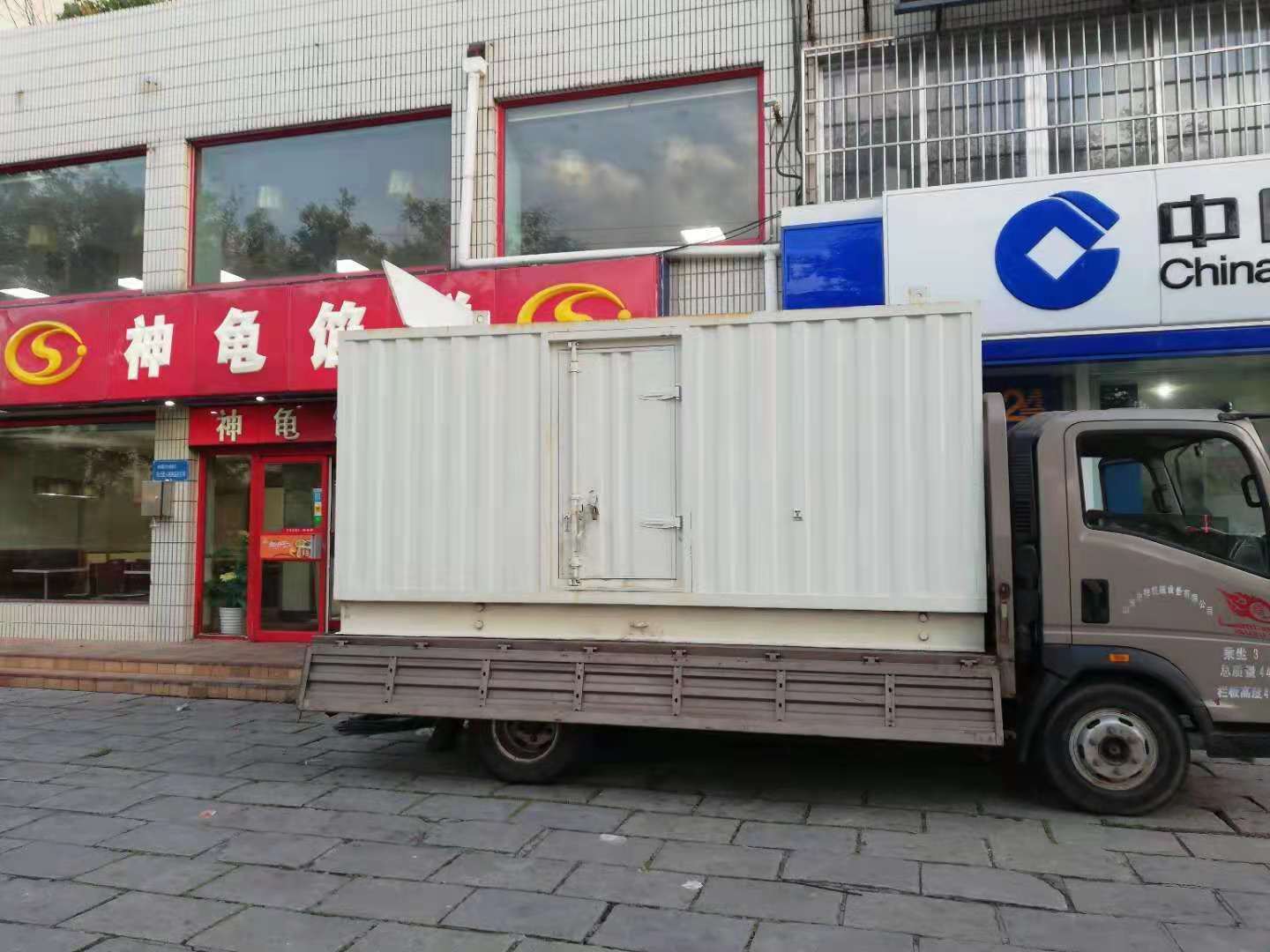 泰来出租发电机-柴油发电机组错误的启动方式