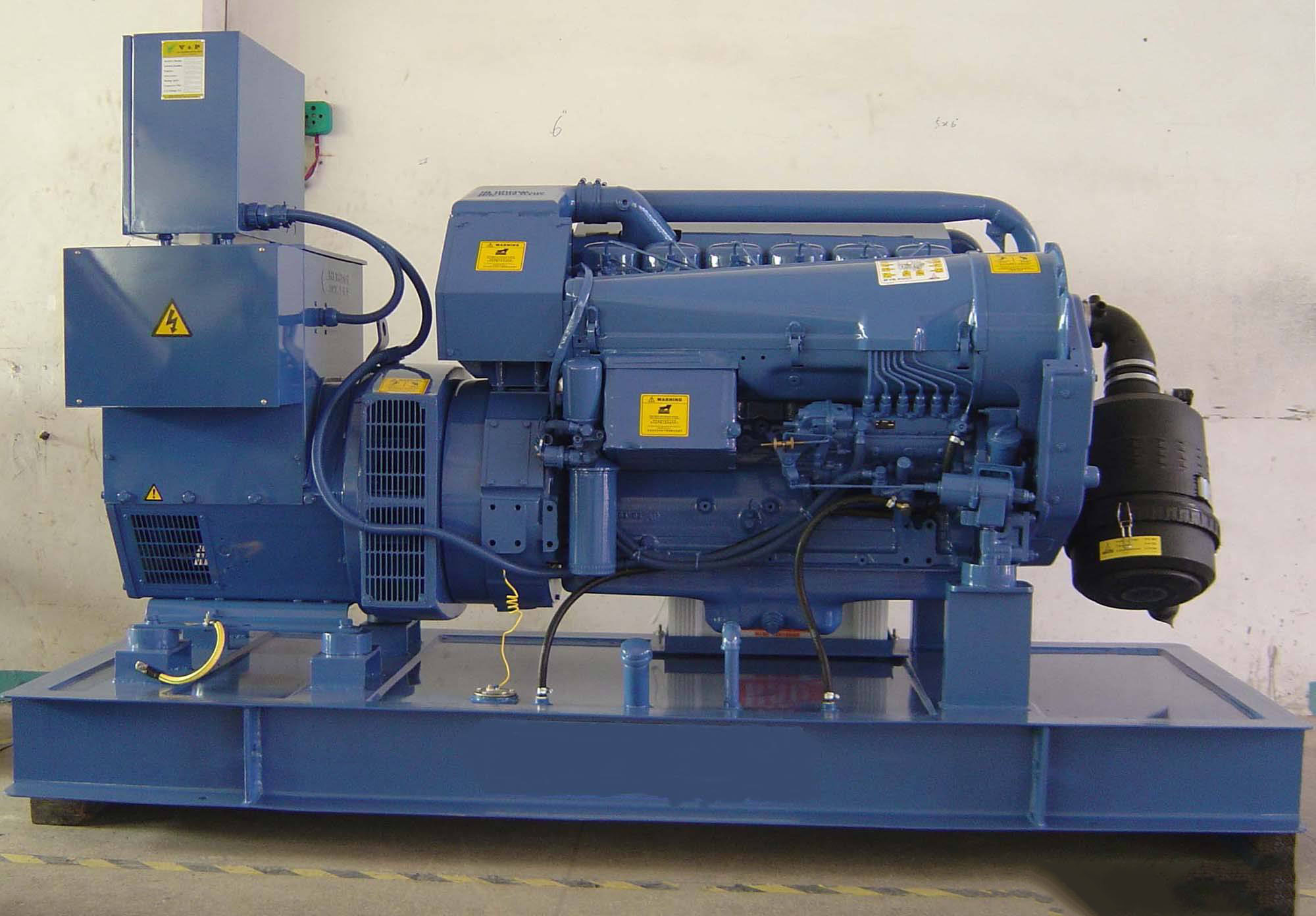 泰来汽油发电机组冬季启动前，电瓶需要做哪些检查和维护？